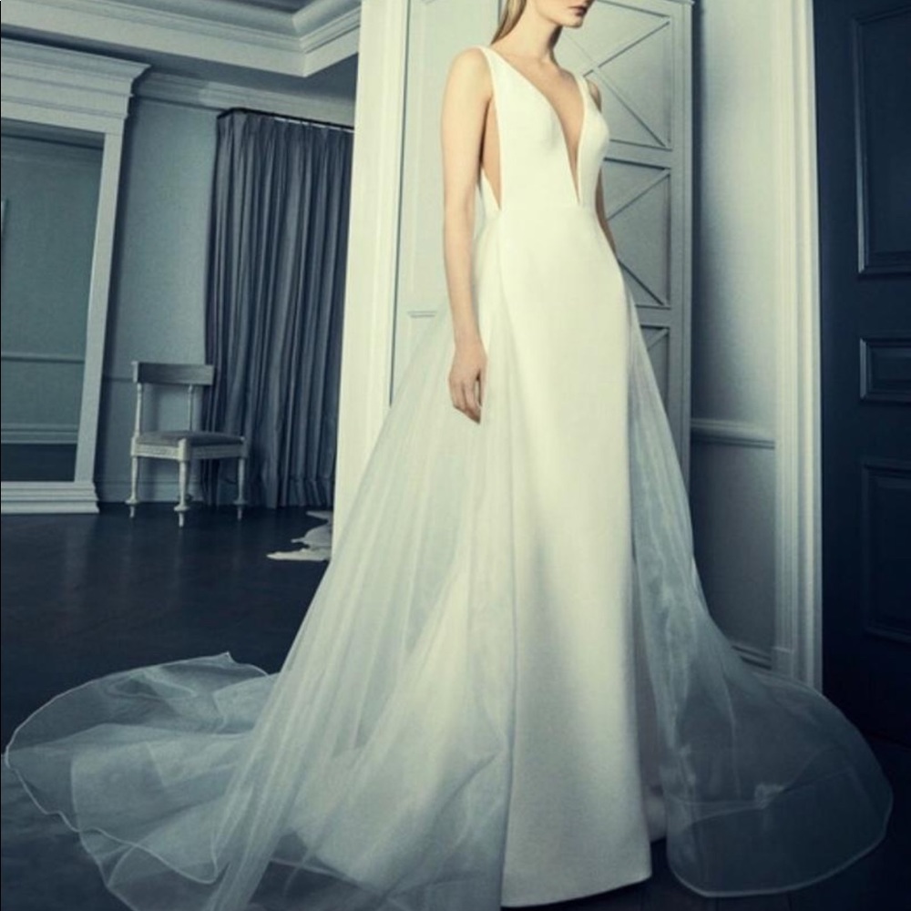 Romona Keveza Spring 2018 wedding dress